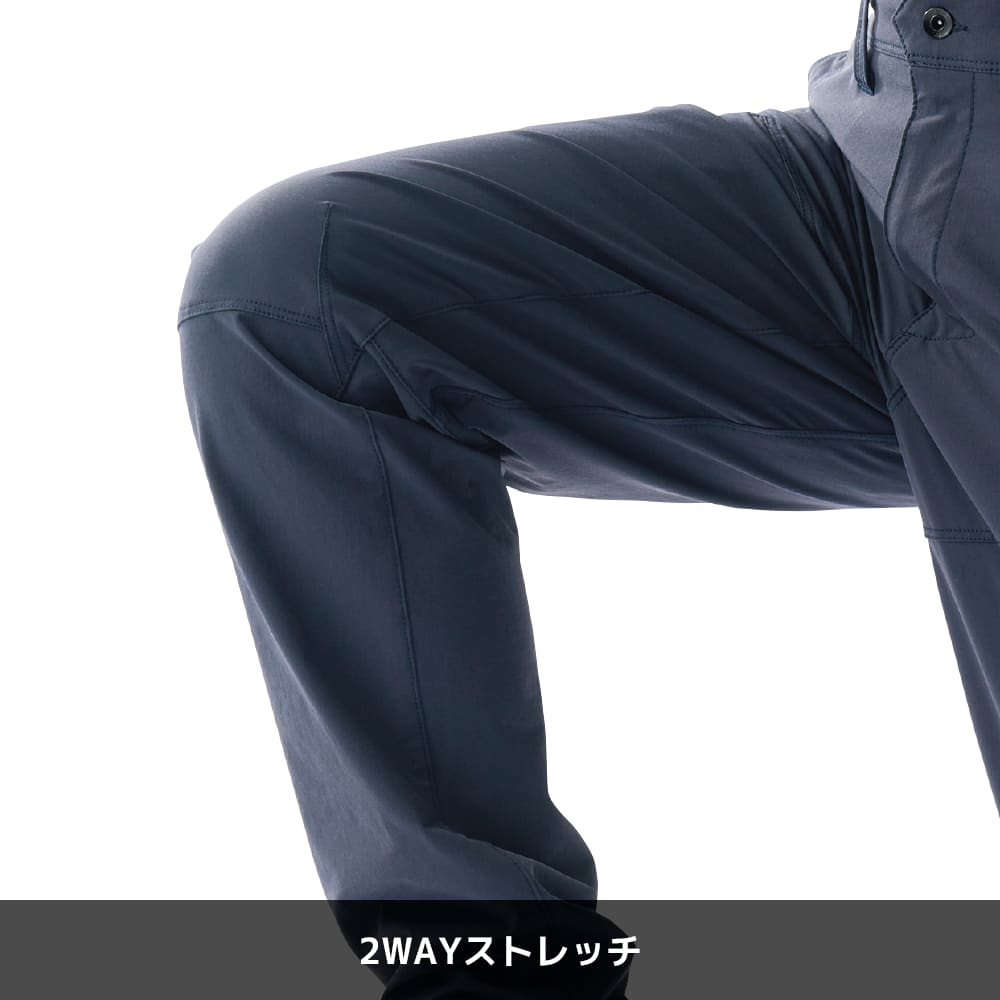 ブラック