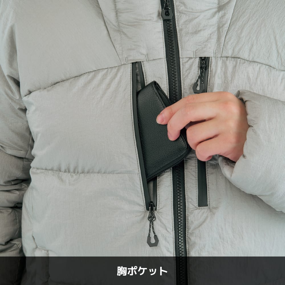ブラック