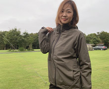 街でもアウトドアでも！MINOTECH＋(ミノテック)耐久撥水アーバンシェルジャケット